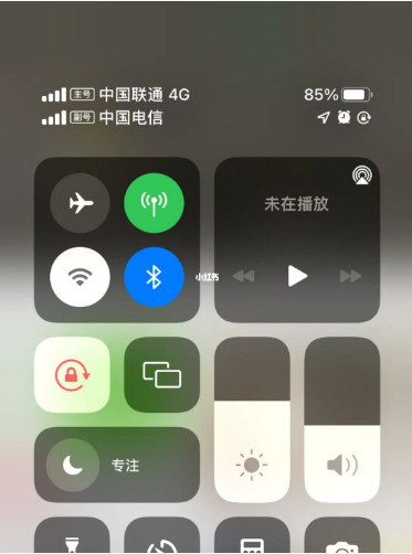 鸡泽苹果手机维修分享iPhone双卡信号解决办法 