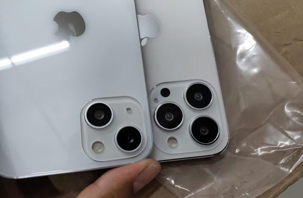 鸡泽苹果手机维修分享iPhone 13‌机模长什么样 